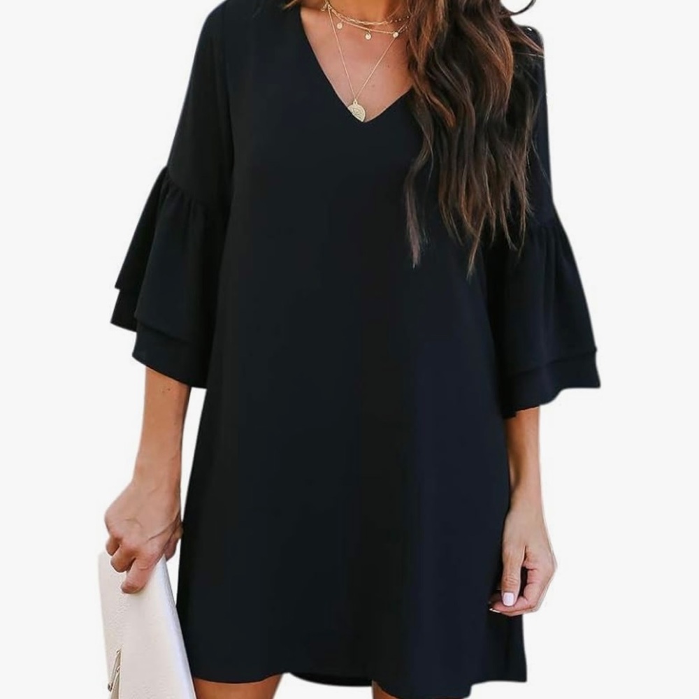 Belongsci Black Bell Sleeve V-Neck Dress